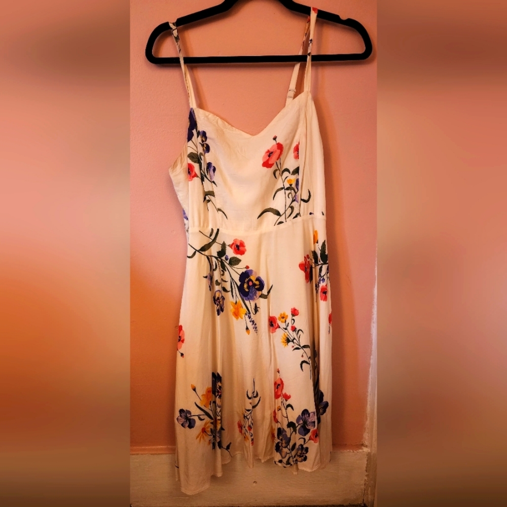 Midi flowe dress